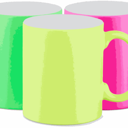 Drei bunte Sublitassen mit Herzhenkel in Neonfarben: Grün, Gelb und Pink – perfekt für auffällige Designs.