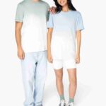 Umweltfreundliches Unisex Dip Dye T-Shirt in Farbverlauf Mint und Blau